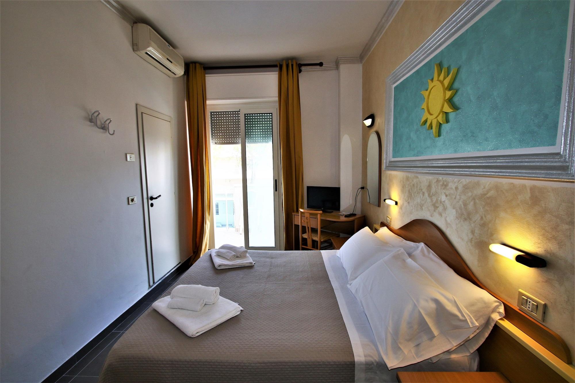 Hotel De Amicis Riccione Kültér fotó