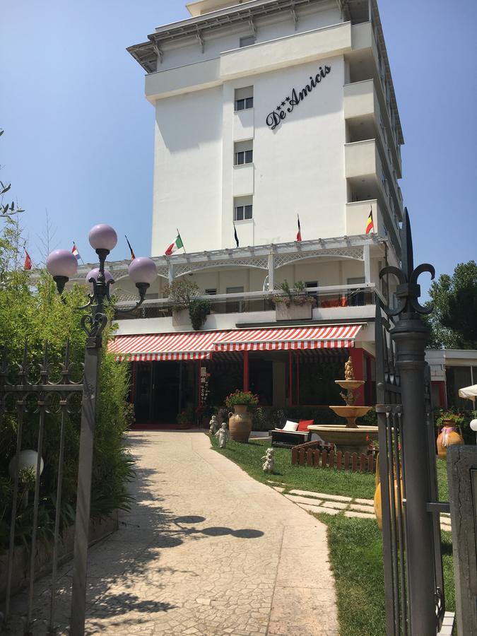 Hotel De Amicis Riccione Kültér fotó